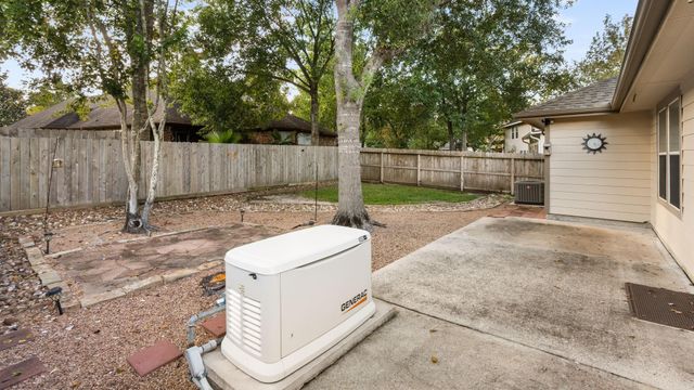 26 S Vesper Bend Circle, The Woodlands, TX 77382