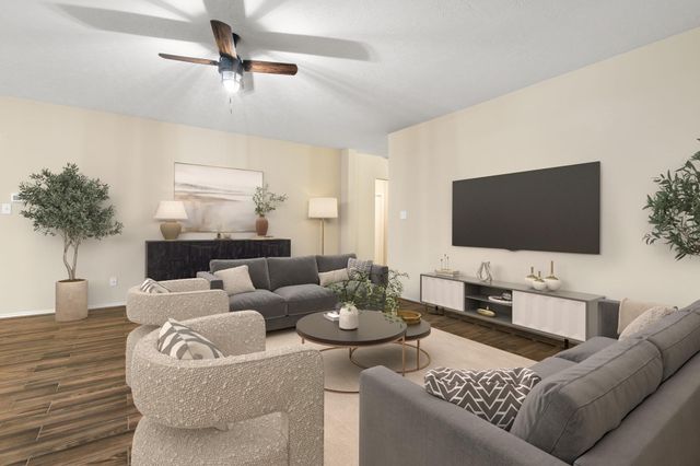 26 S Vesper Bend Circle, The Woodlands, TX 77382