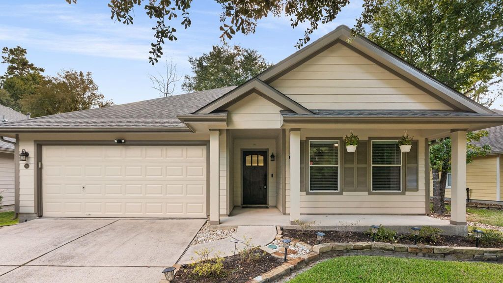 26 S Vesper Bend Circle, The Woodlands, TX 77382