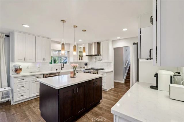 1016 La Feliz, Redlands, CA 92373