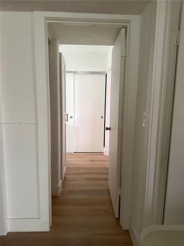 9006 SW 137th St 18, Miami, FL 33176