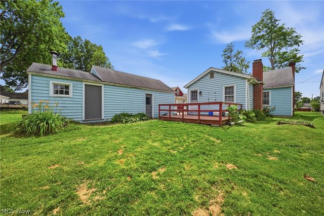 36 N Pearl Street, Columbiana, OH 44408