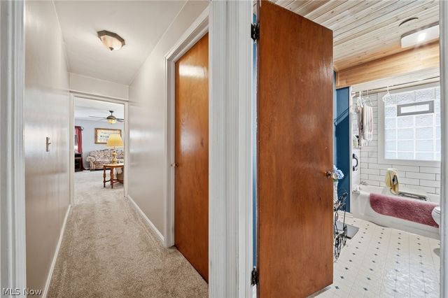 36 N Pearl Street, Columbiana, OH 44408