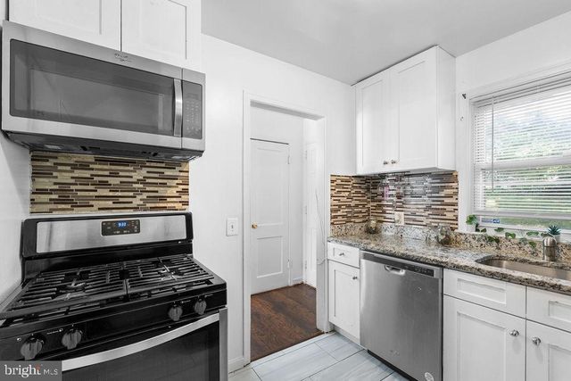 5911 SHOSHONE DR, Oxon Hill, MD 20745