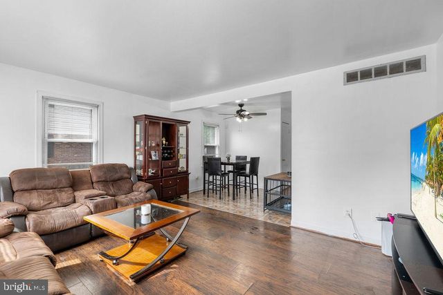 5911 SHOSHONE DR, Oxon Hill, MD 20745