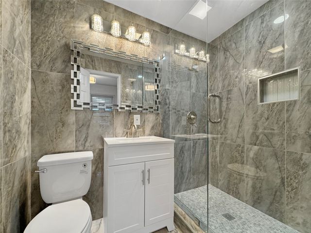 4111 Vanette Lane, Dallas, TX 75216