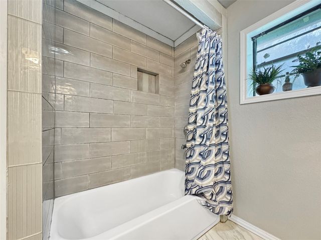 4111 Vanette Lane, Dallas, TX 75216