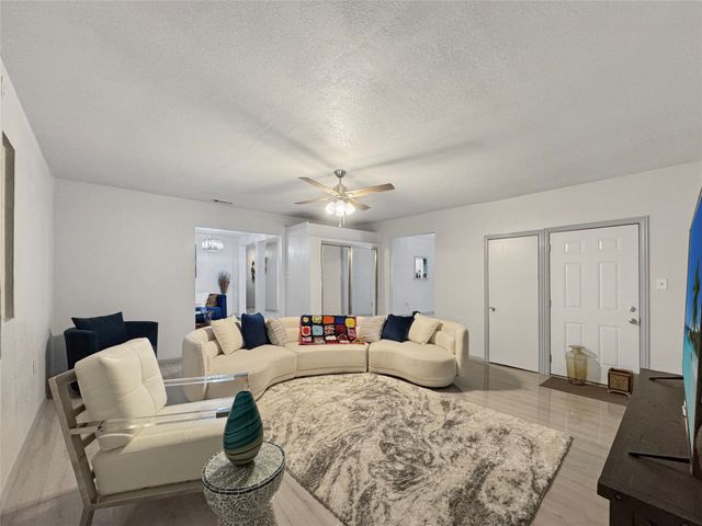 4111 Vanette Lane, Dallas, TX 75216