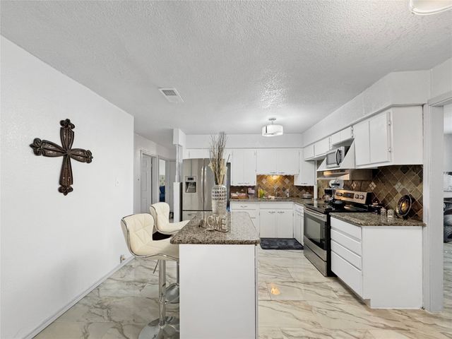 4111 Vanette Lane, Dallas, TX 75216