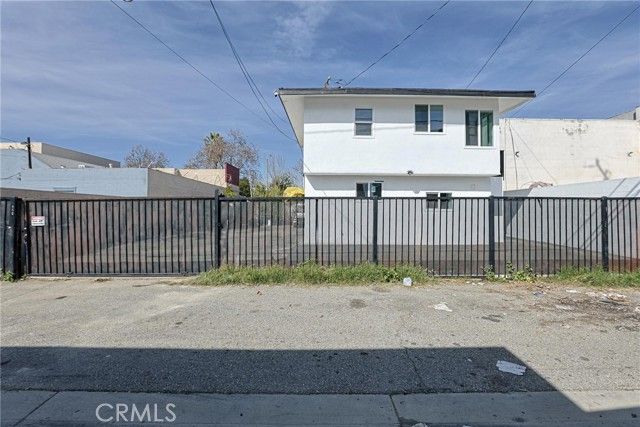 440 W Holt, Pomona, CA 91768