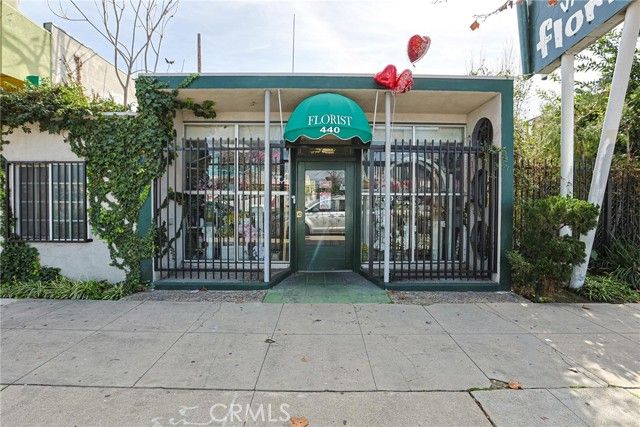 440 W Holt, Pomona, CA 91768