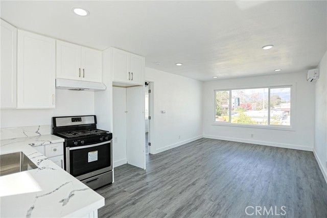 440 W Holt, Pomona, CA 91768