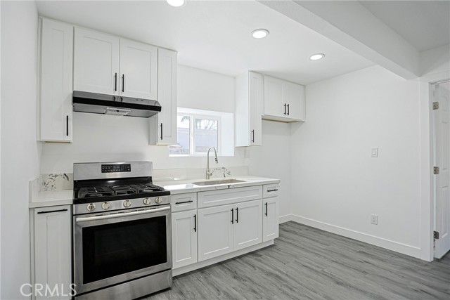 440 W Holt, Pomona, CA 91768