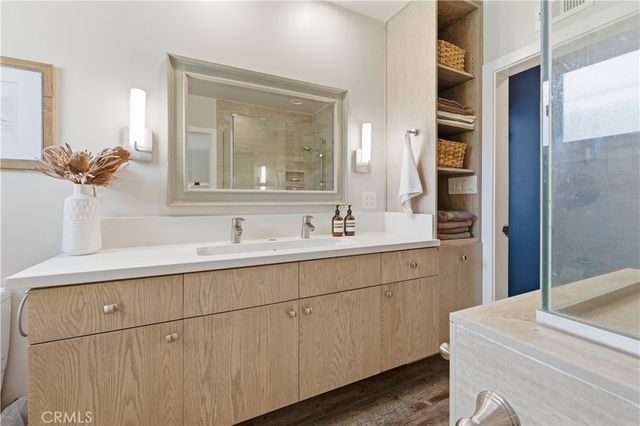 829 Lees, Long Beach, CA 90815