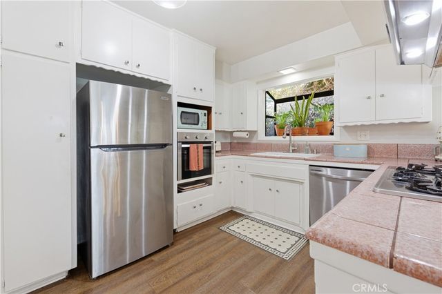 829 Lees, Long Beach, CA 90815