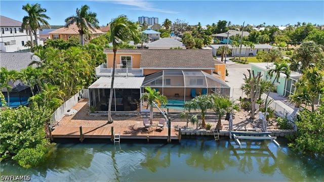 421 Connecticut ST, Fort Myers Beach, FL 33931