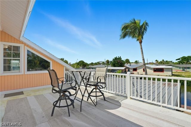 421 Connecticut ST, Fort Myers Beach, FL 33931