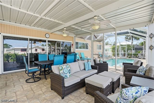 421 Connecticut ST, Fort Myers Beach, FL 33931