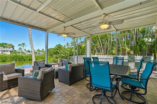 421 Connecticut ST, Fort Myers Beach, FL 33931