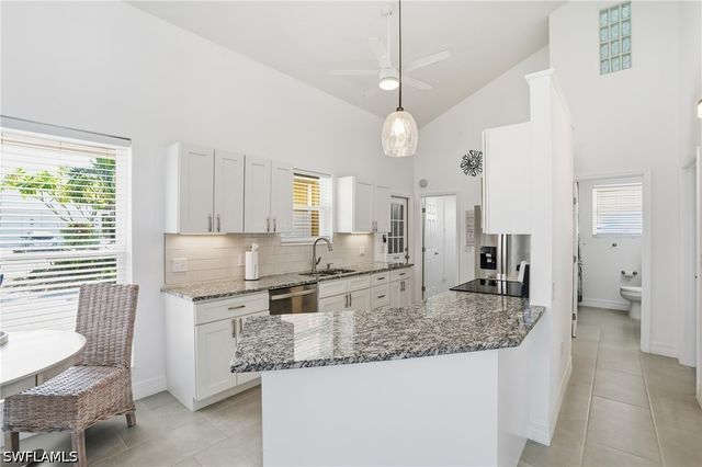 421 Connecticut ST, Fort Myers Beach, FL 33931