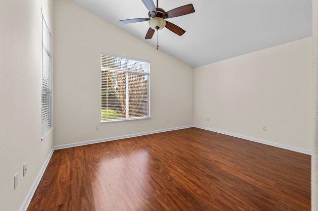 216 Trolleybell Ct, Roseville, CA 95747