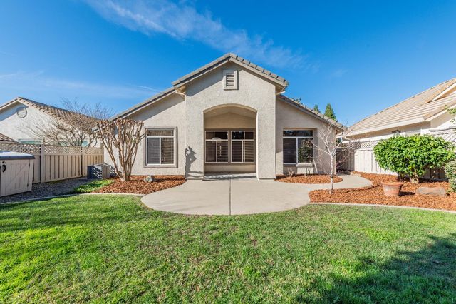 216 Trolleybell Ct, Roseville, CA 95747