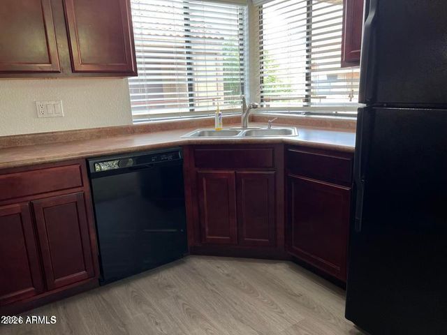 5122 E SHEA Boulevard 2011, Scottsdale, AZ 85254