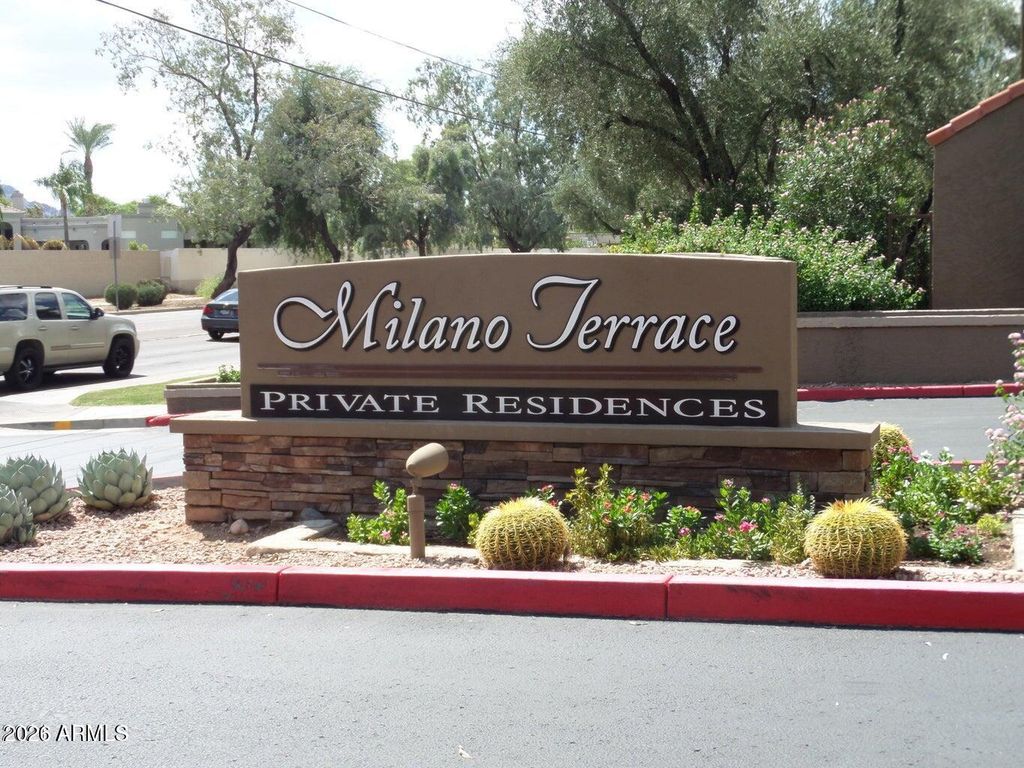 5122 E SHEA Boulevard 2011, Scottsdale, AZ 85254