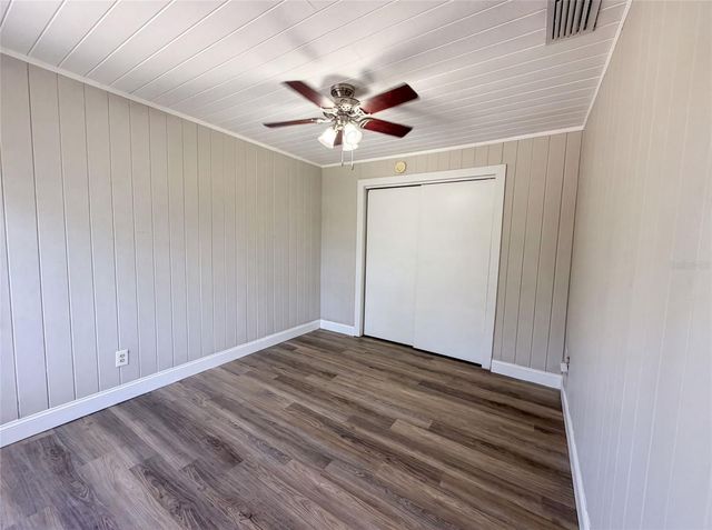 1521 W RIVER SHORE WAY, Tampa, FL 33603