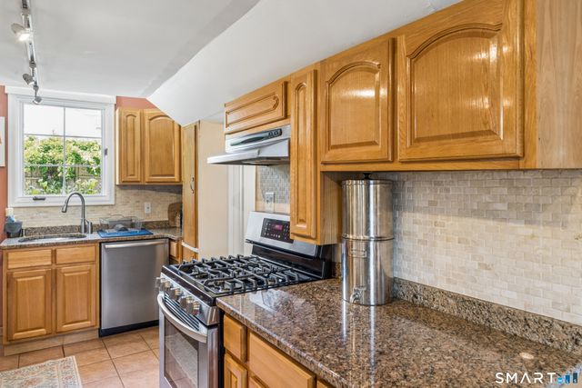8 Paris Street, Milford, CT 06460