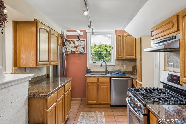 8 Paris Street, Milford, CT 06460