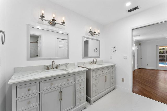 2244 Quail Ridge S, Palm Beach Gardens, FL 33418