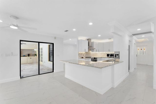 2244 Quail Ridge S, Palm Beach Gardens, FL 33418