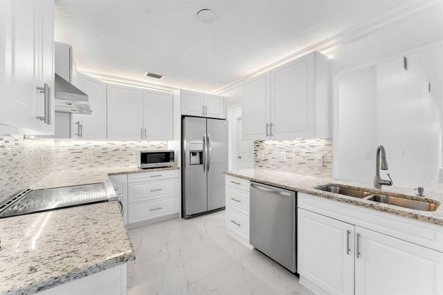 2244 Quail Ridge S, Palm Beach Gardens, FL 33418