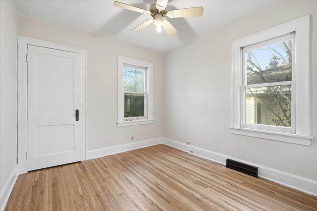 3736 45th Avenue S, Minneapolis, MN 55406