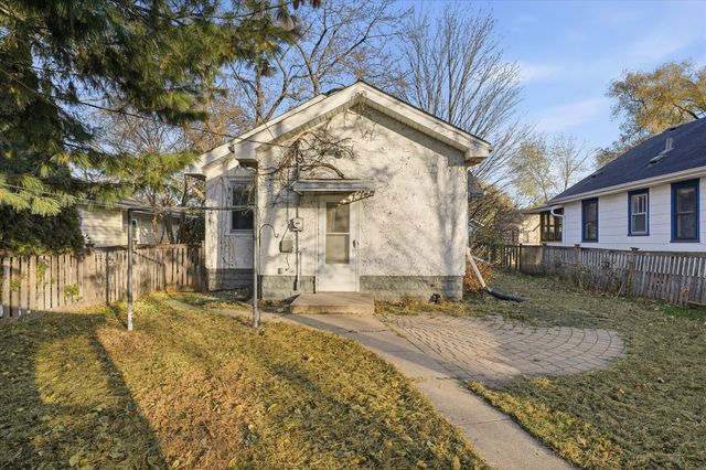 3736 45th Avenue S, Minneapolis, MN 55406
