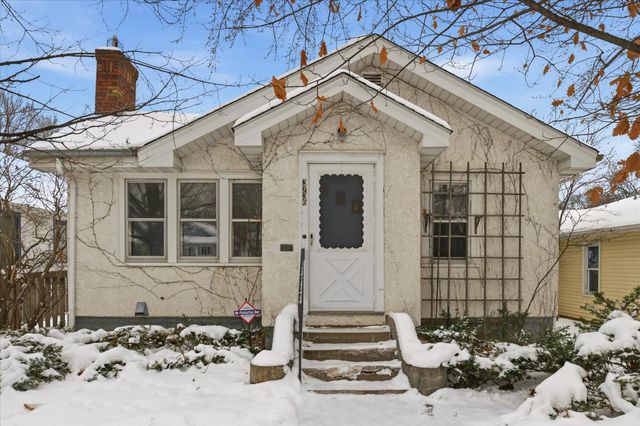 3736 45th Avenue S, Minneapolis, MN 55406