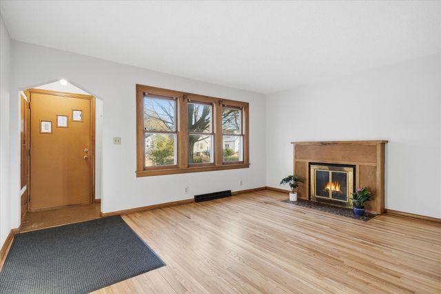 3736 45th Avenue S, Minneapolis, MN 55406