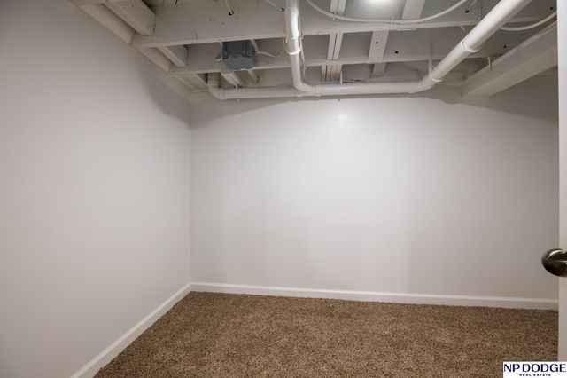 5128 Leighton Avenue, Lincoln, NE 68504