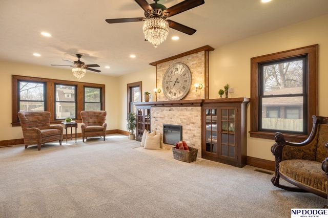 5128 Leighton Avenue, Lincoln, NE 68504