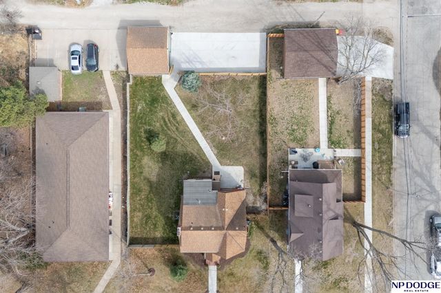 5128 Leighton Avenue, Lincoln, NE 68504