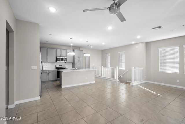 155 N Lakeview Boulevard 259, Chandler, AZ 85225