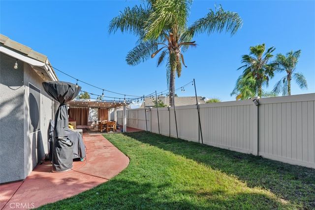 31429 Amsterdam, Winchester, CA 92596