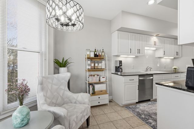 358 Ardsley Pl, Nashville, TN 37215