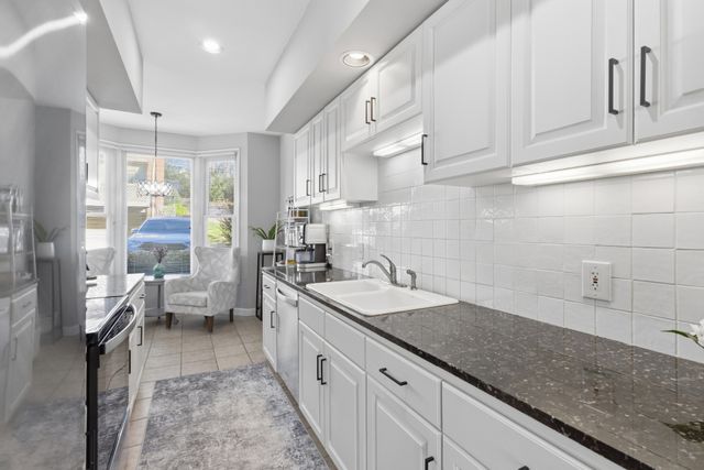 358 Ardsley Pl, Nashville, TN 37215