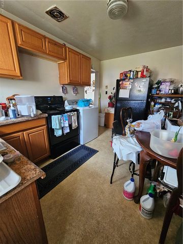 2000 Plow LN, Chesapeake, VA 23324