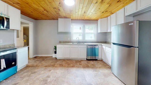 124 Mary Street, Mountain City, TN 37683