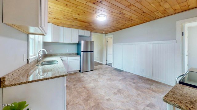 124 Mary Street, Mountain City, TN 37683