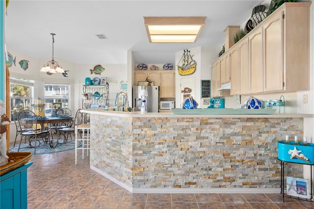 124 Sea View Dr, Aransas Pass, TX 78336