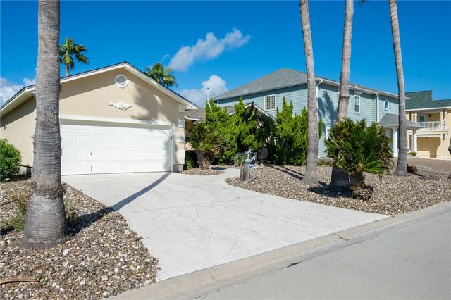 124 Sea View Dr, Aransas Pass, TX 78336